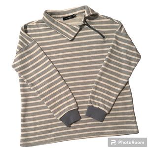 Doe & Rae Women’s  Knit Stripe Neck Zipper Sweater in Size S